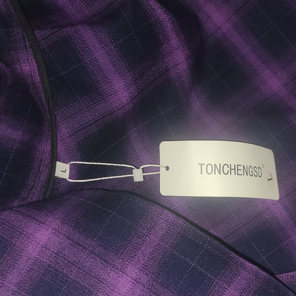 NWT Plaid skirt - Picture 3 of 3